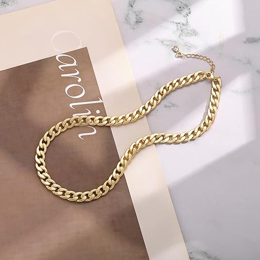 Cavaro Chunky Cuban Link Chain Necklace – Gold