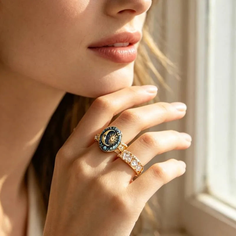 Sun Pattern Gold Ring
