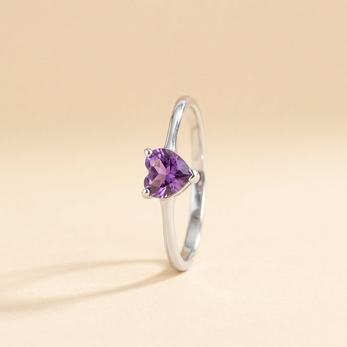 Dainty Heart Solitaire Ring