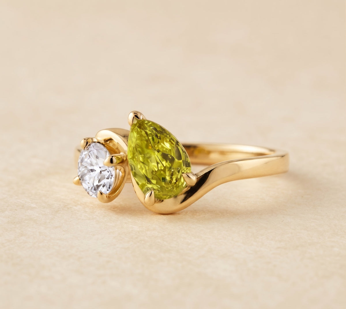 Vibrant Peridot Crystal Ring