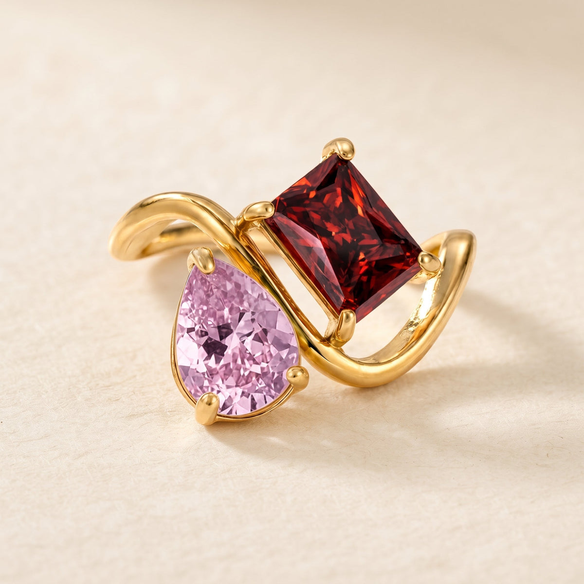 Glamorous Zirconia Crystal Ring