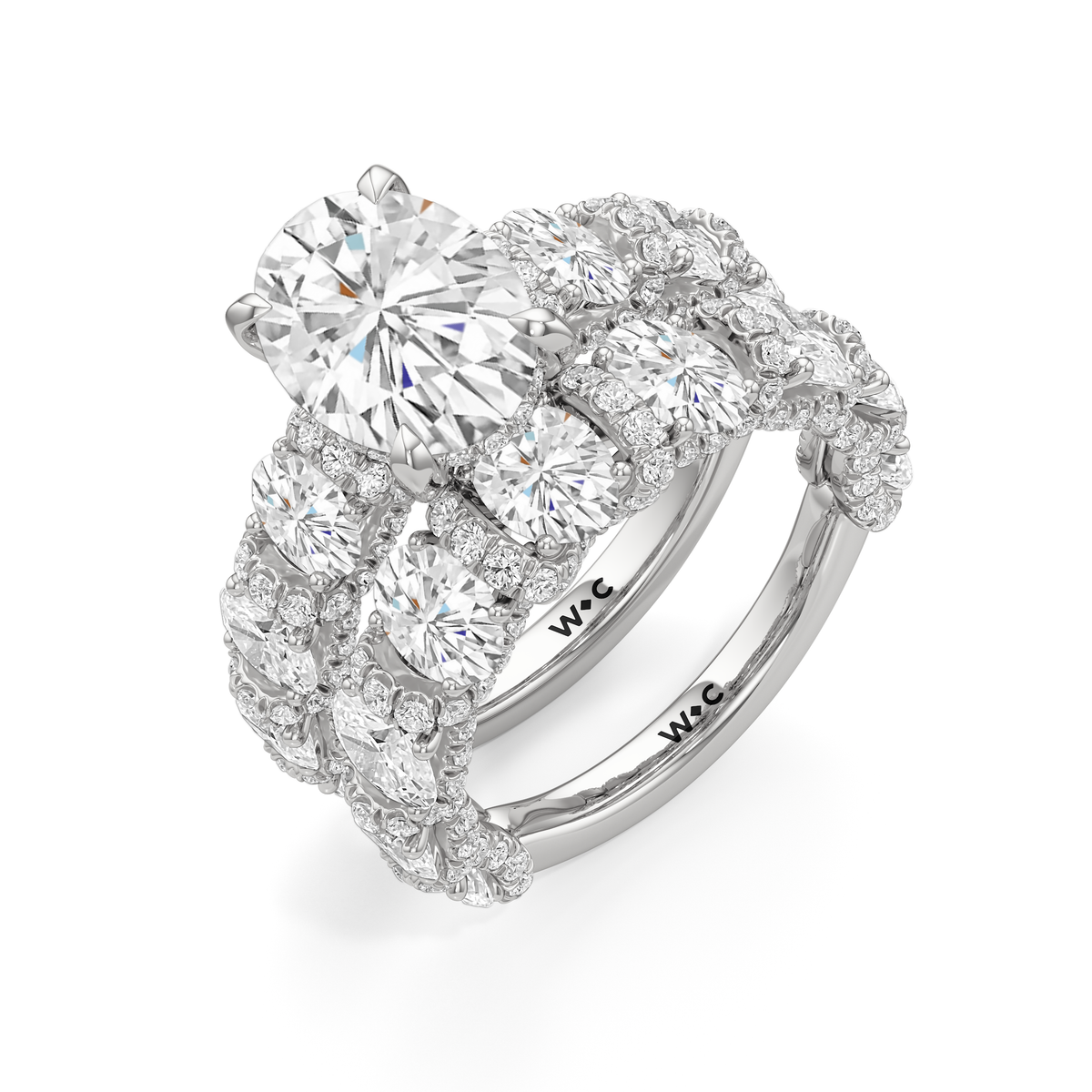 Oval Pavé Diamond Wedding Band