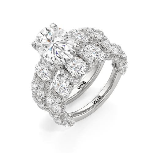 Oval Pavé Diamond Wedding Band