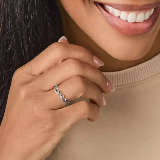Dainty Bows Ring
