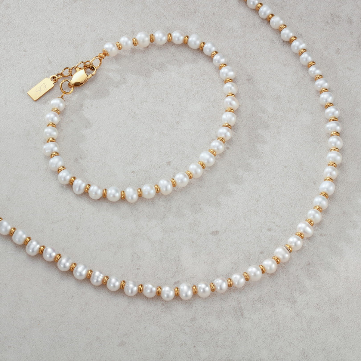 Classic Pearl Set