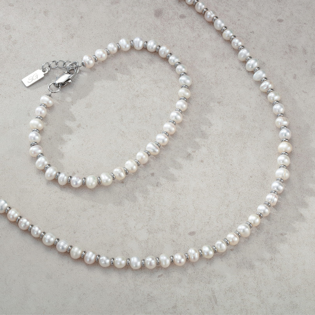 Classic Pearl Set