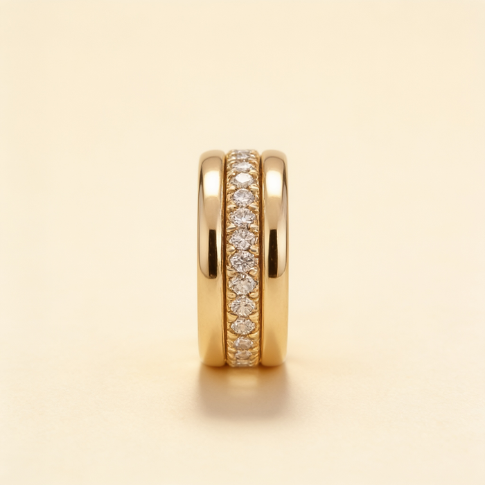 Vintage Ring with Inlaid Zircon