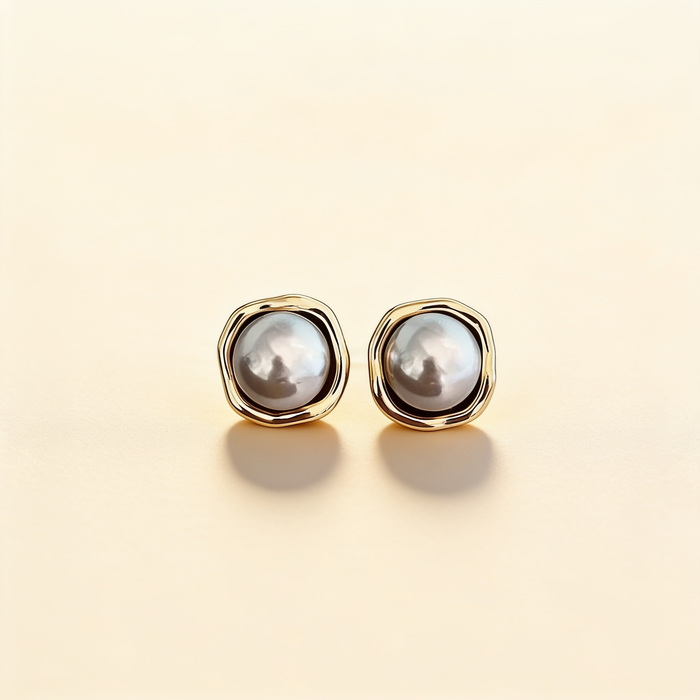 Sophisticated Earrings with Black Pearls