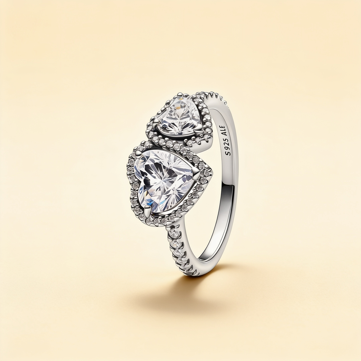 Sparkling Halo Heart Ring