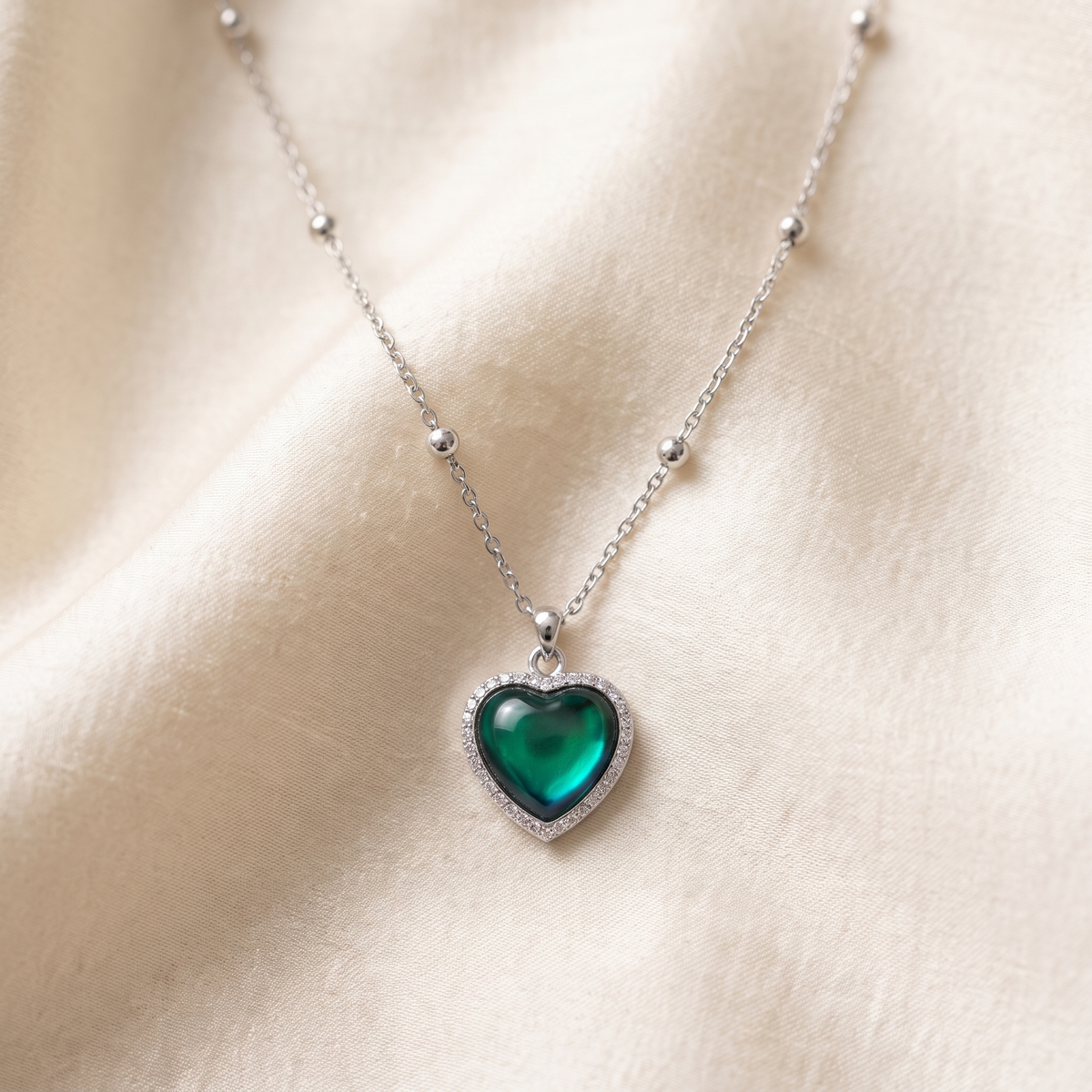 Enchanting Color Changing Mood Necklace