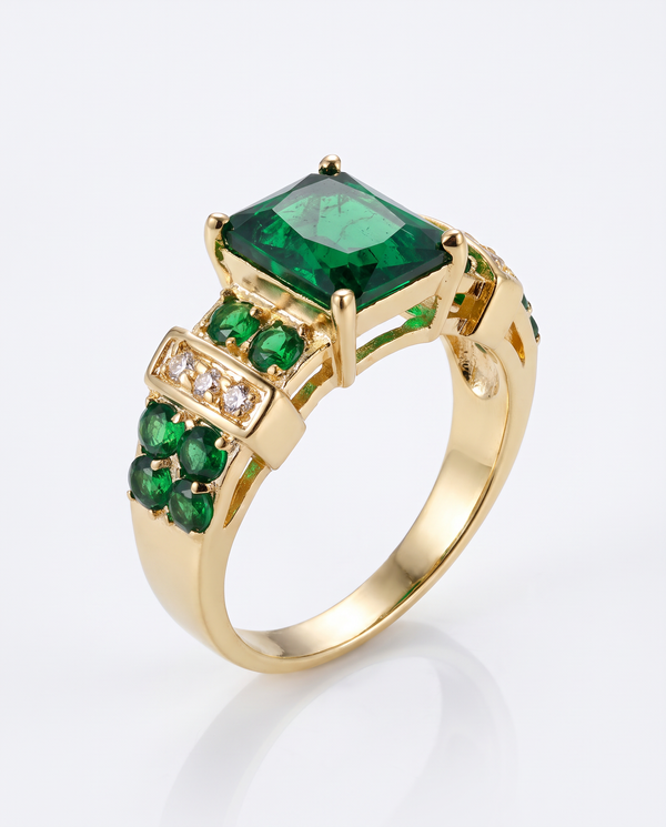Exquisite Emerald Ring