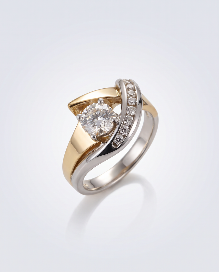 Antique-Inspired Irregular Gold and Silver Ring with Zircon