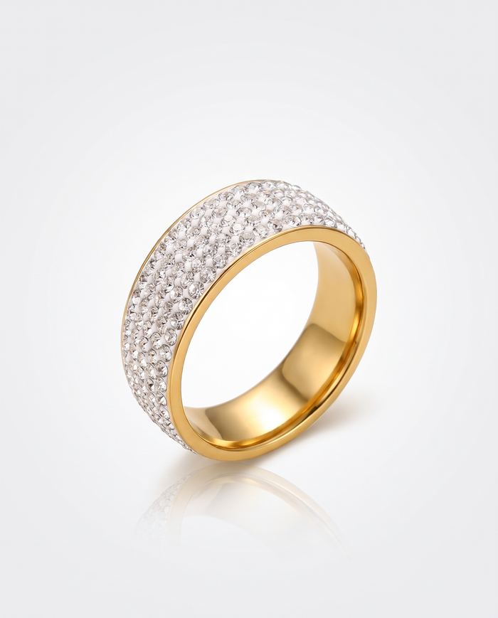 Pavelli Crystal Band Ring