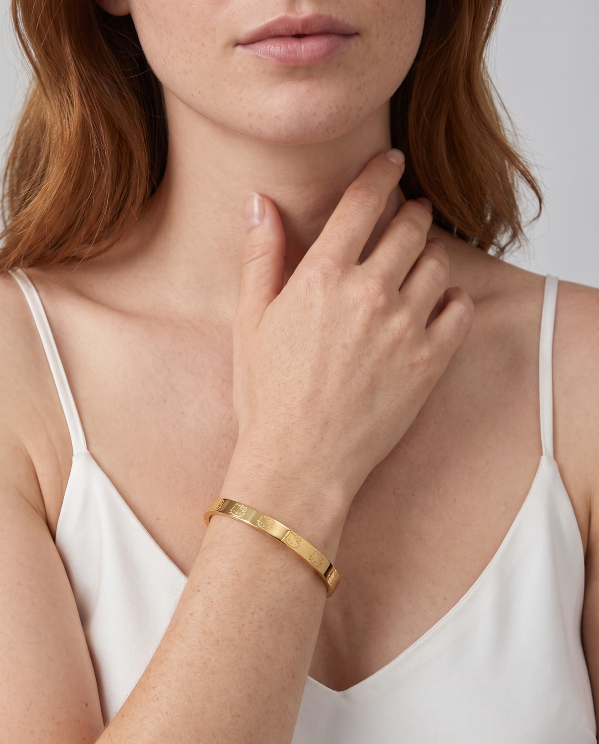 Cute Gold Engraved Bangle Bracelet