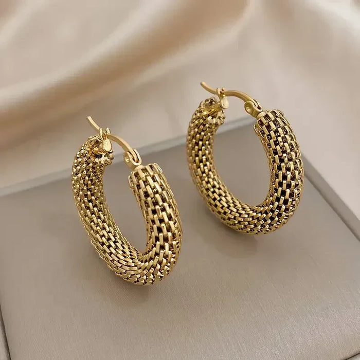 Golden Tide Hoop Earrings – Gold