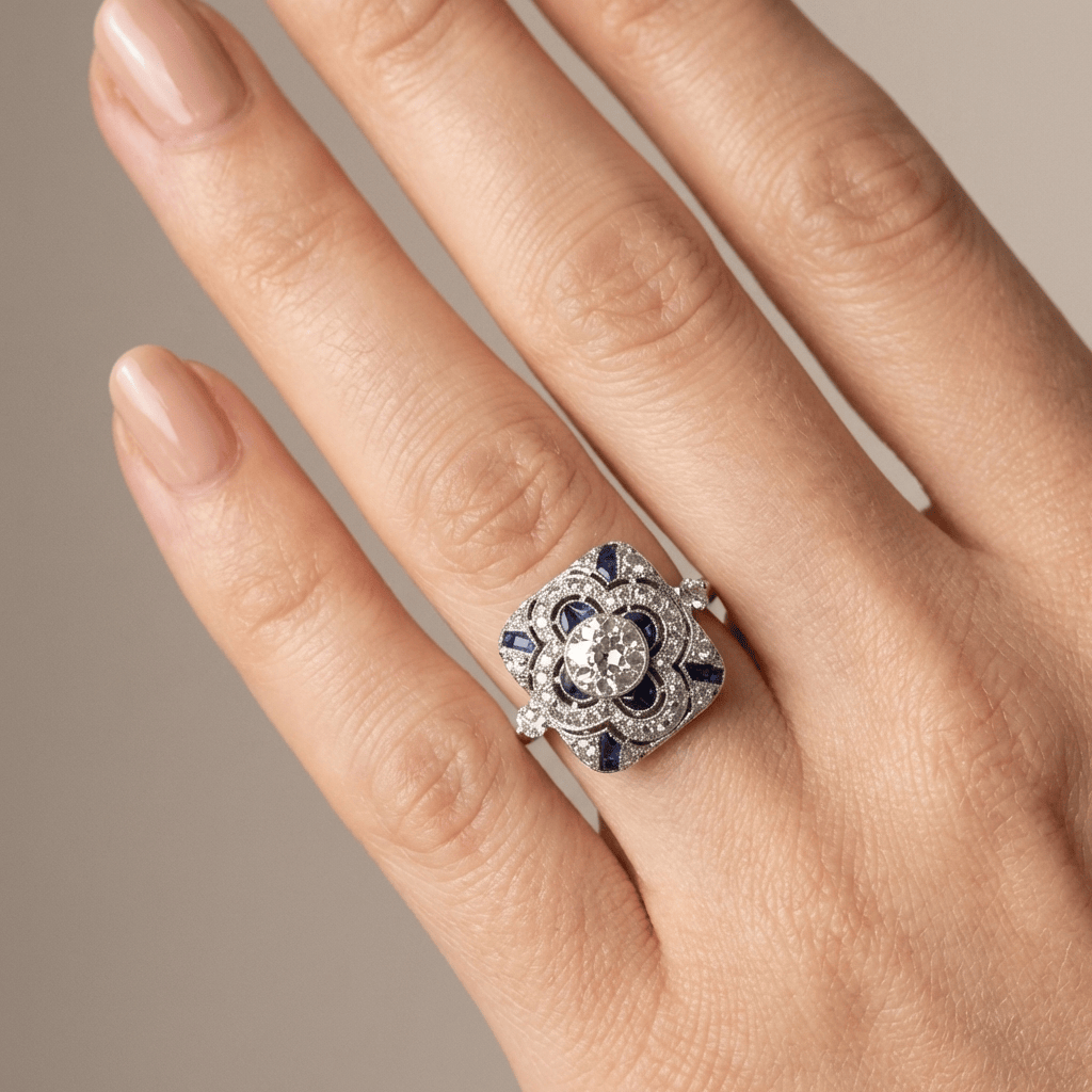 Elegant Sapphire Vintage Ring