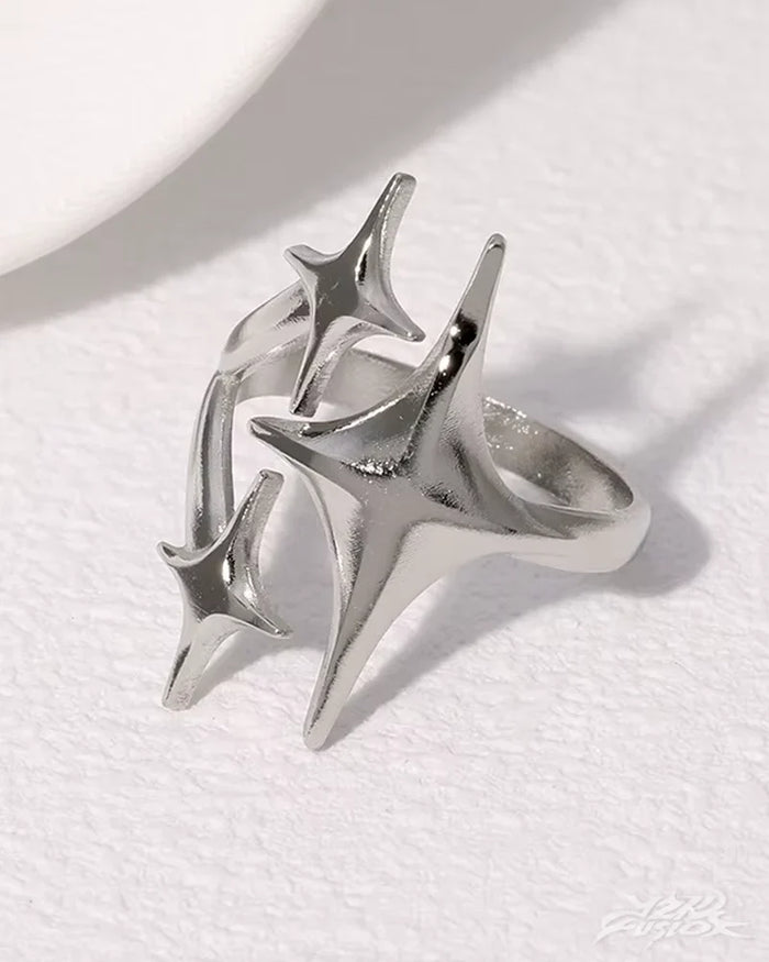 Edgy Silver Y2K Star Ring